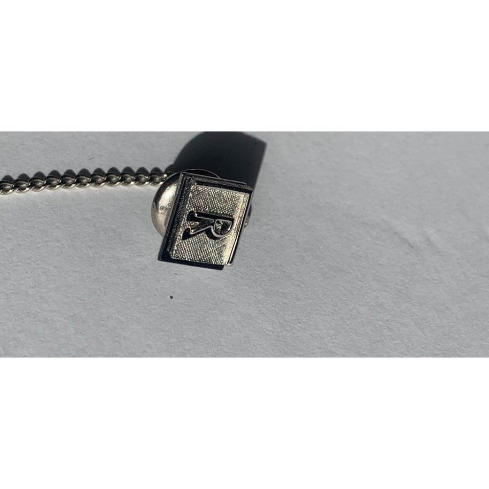 LETTER R Vintage Tie pin chain silver tone stamped JAPAN - Picture 2 of 5